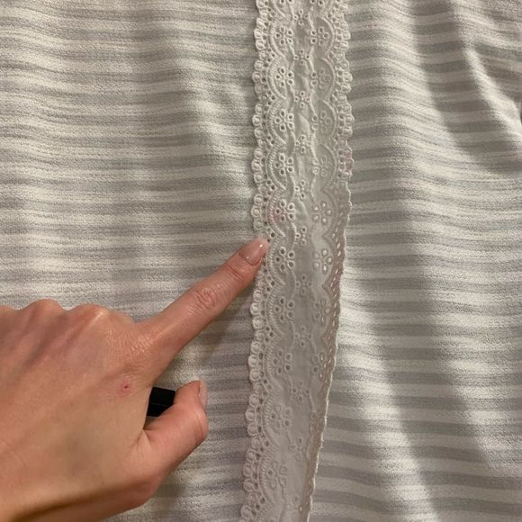 LAUREN CONRAD || Striped - Lace Tee Shirt Elegant Blouse - Picture 6 of 8